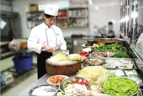 東莞萬江工廠食堂承包 騰裕膳食集飯堂承包 食材配送于一體