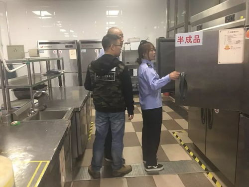 錫市食藥工商質監局扎實推進餐飲服務食品安全隱患大排查大整治工作